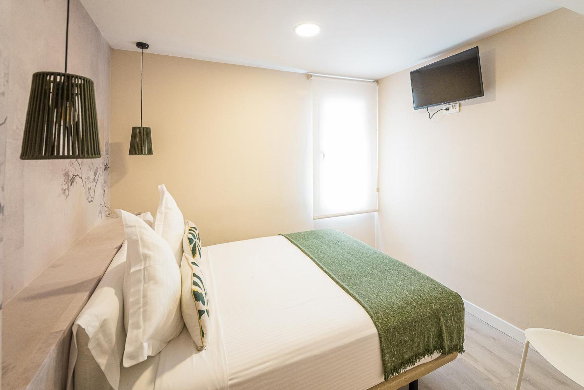 סרגוסה Hostal Plaza Boutique (Adults Only) מראה חיצוני תמונה