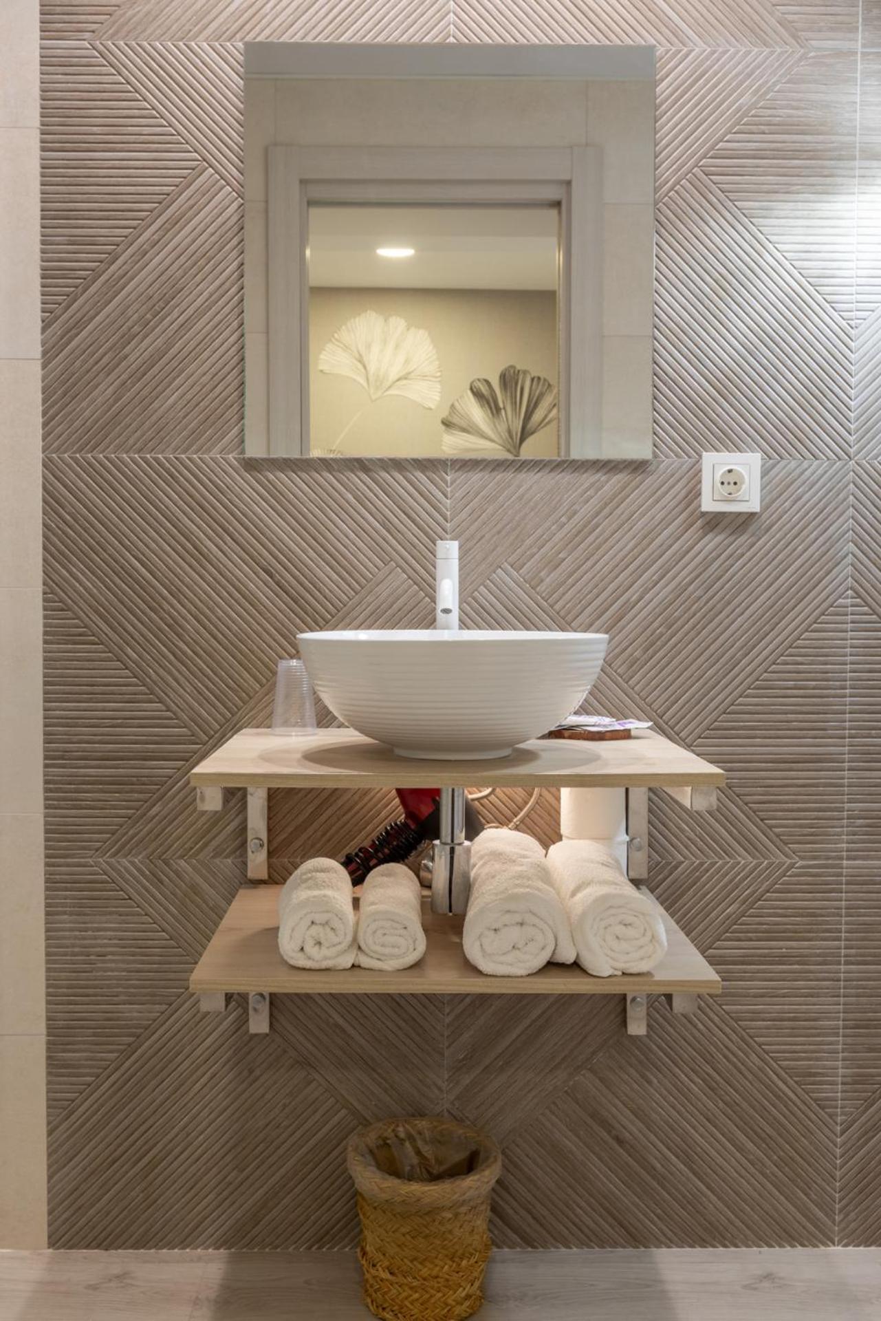 סרגוסה Hostal Plaza Boutique (Adults Only) מראה חיצוני תמונה