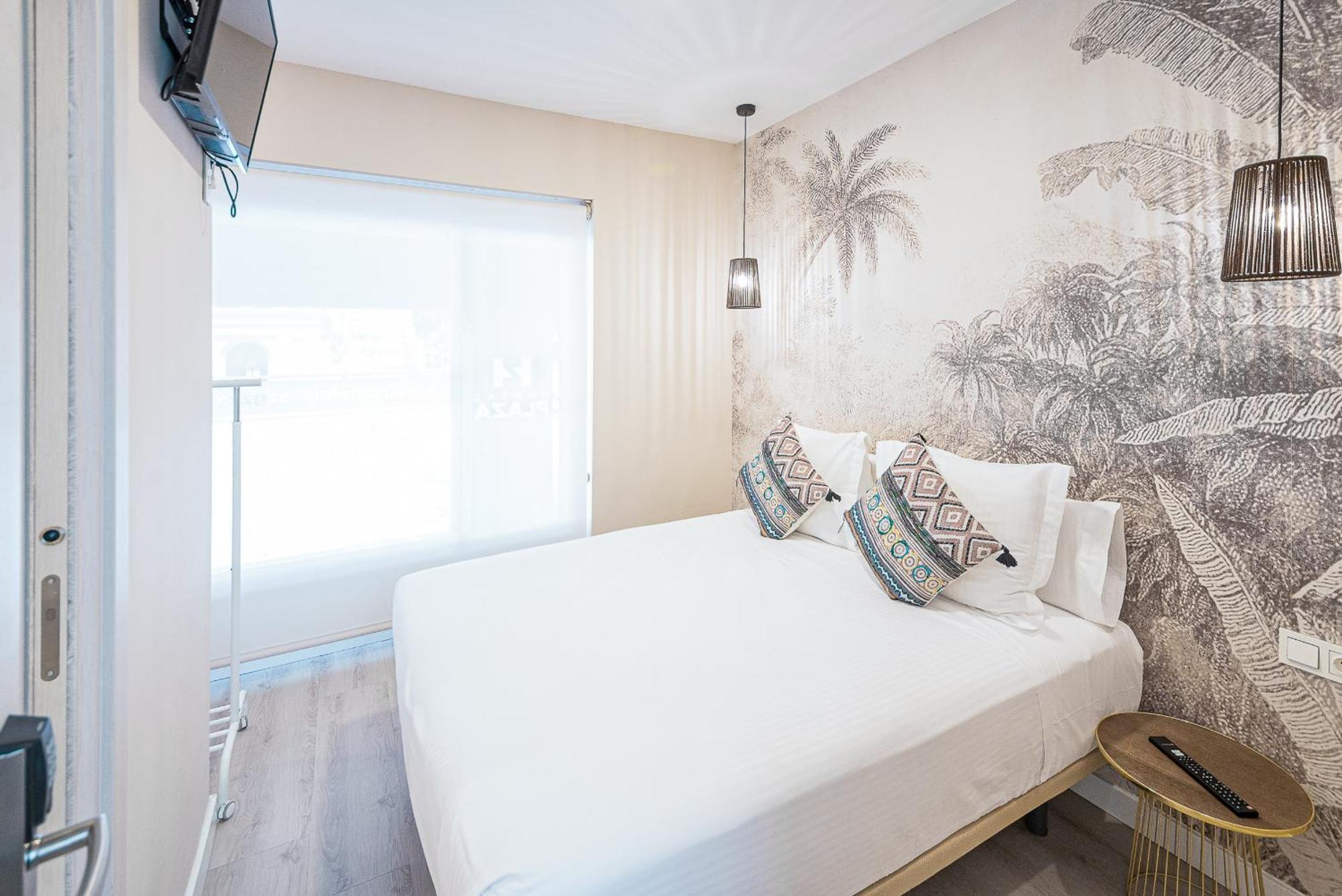 סרגוסה Hostal Plaza Boutique (Adults Only) מראה חיצוני תמונה